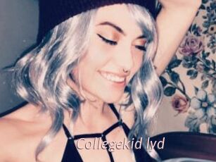 Collegekid_lyd