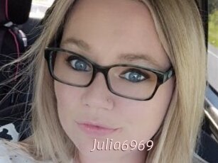 Julia6969
