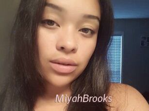 Miyah_Brooks